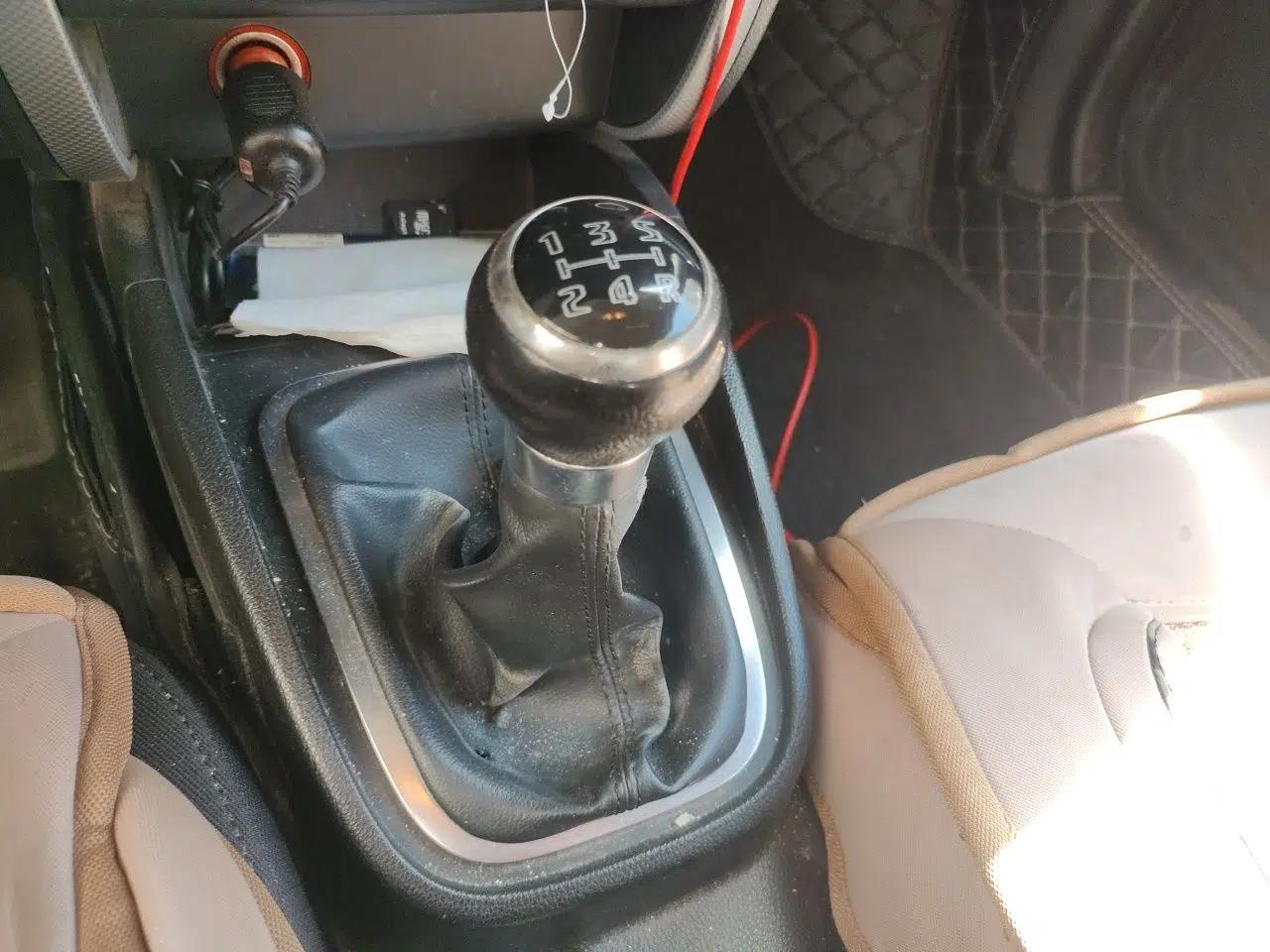 Bestune B30 2016 1.6L manual luxury version — миниатюра 15