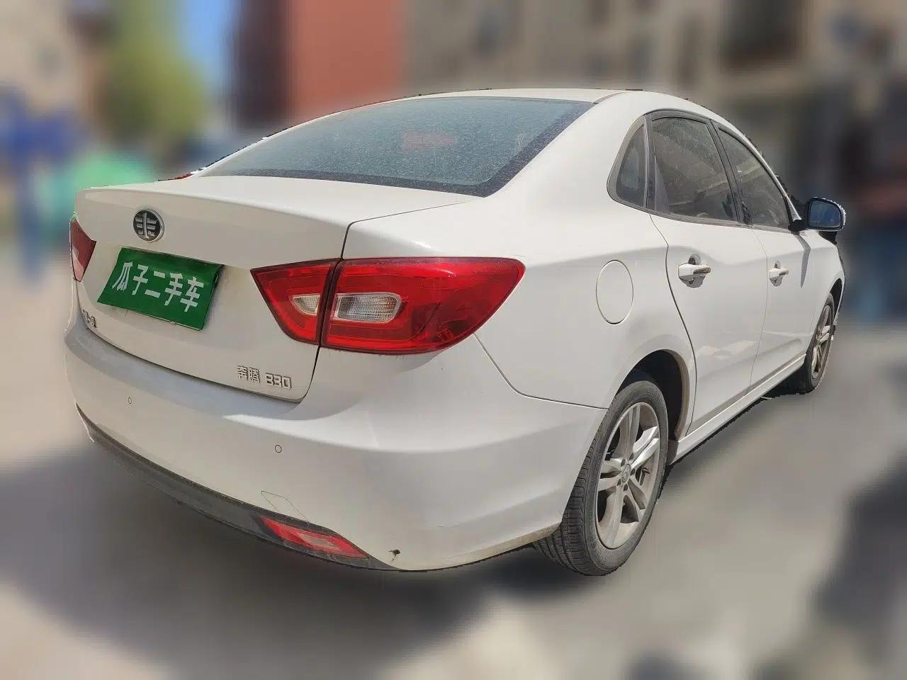 Bestune B30 2016 1.6L manual luxury version — миниатюра 6