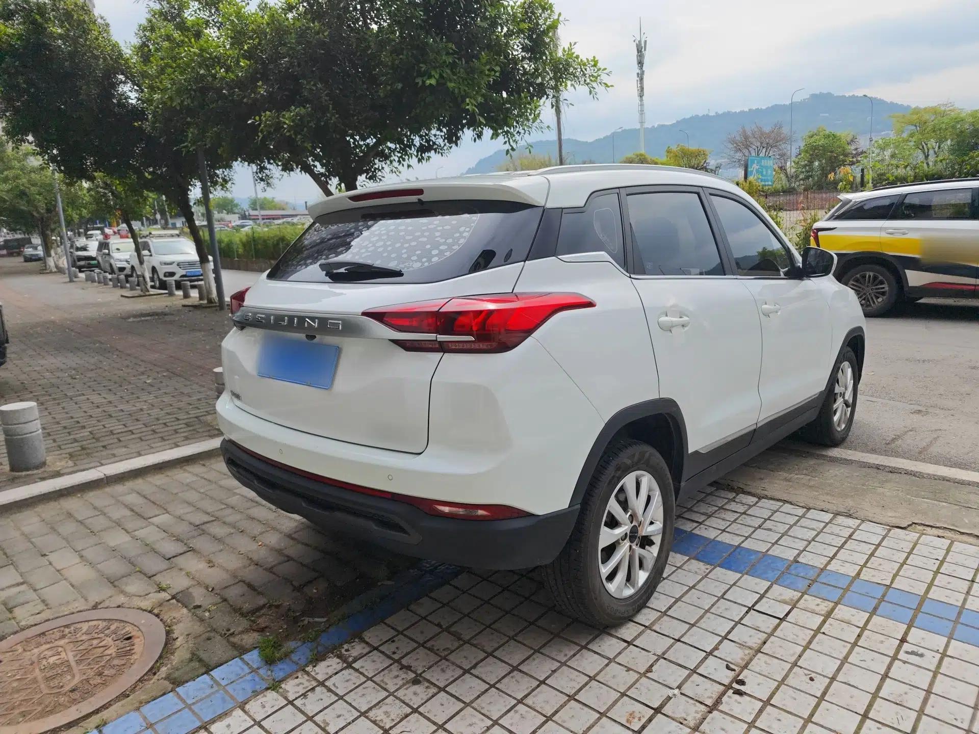 BAIC Beijing X3 2019 1.5T CVT Glory Edition — миниатюра 6