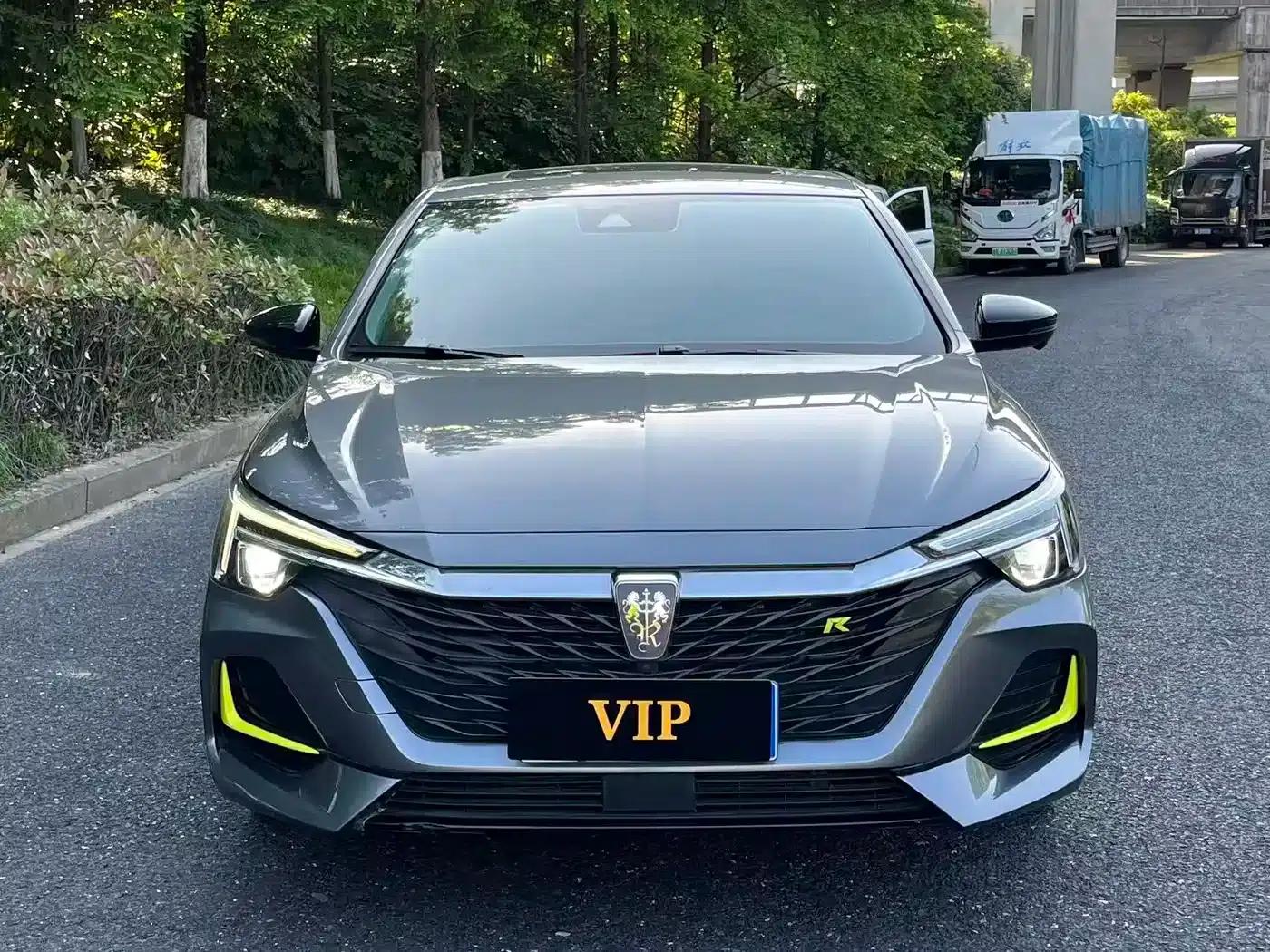 Roewe i6 MAX 2020 300TGI Automatic Cool and Intelligent Driving Edition — миниатюра 2