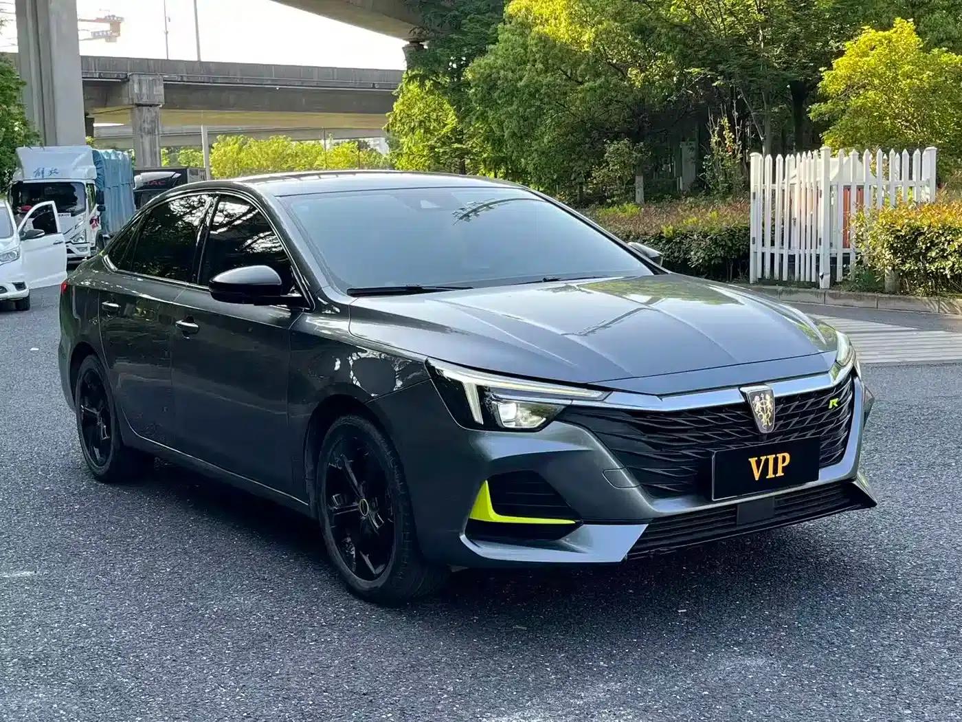 Roewe i6 MAX 2020 300TGI Automatic Cool and Intelligent Driving Edition — миниатюра 3