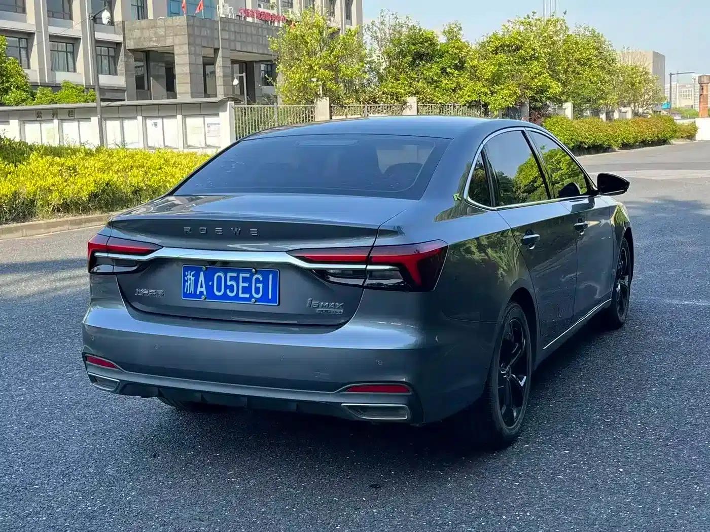Roewe i6 MAX 2020 300TGI Automatic Cool and Intelligent Driving Edition — миниатюра 8