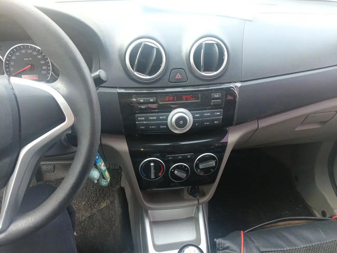 CHANGAN Alsvin V3 2015 1.4L Manual Meiruan Model China V Standard — миниатюра 14