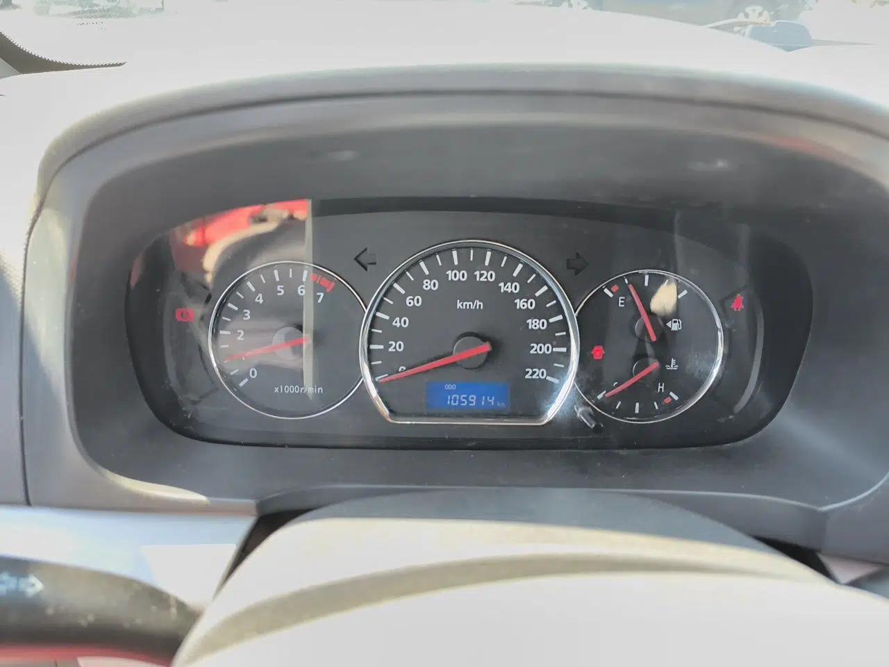 CHANGAN Alsvin V5 2012 1.5L Manual Sport Version China IV Standard — миниатюра 12