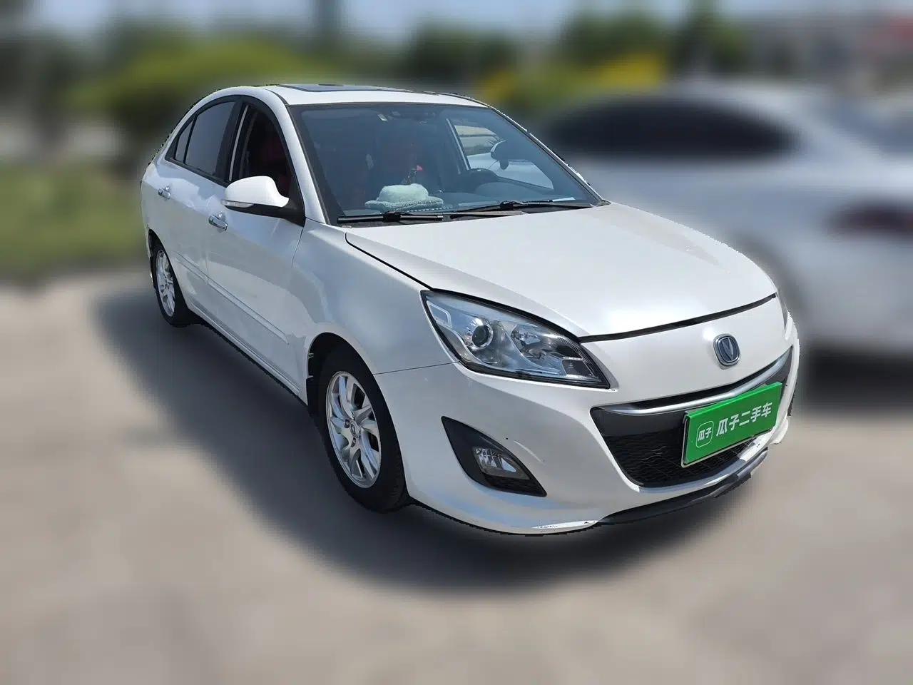 CHANGAN Alsvin V5 2012 1.5L Manual Sport Version China IV Standard — миниатюра 3
