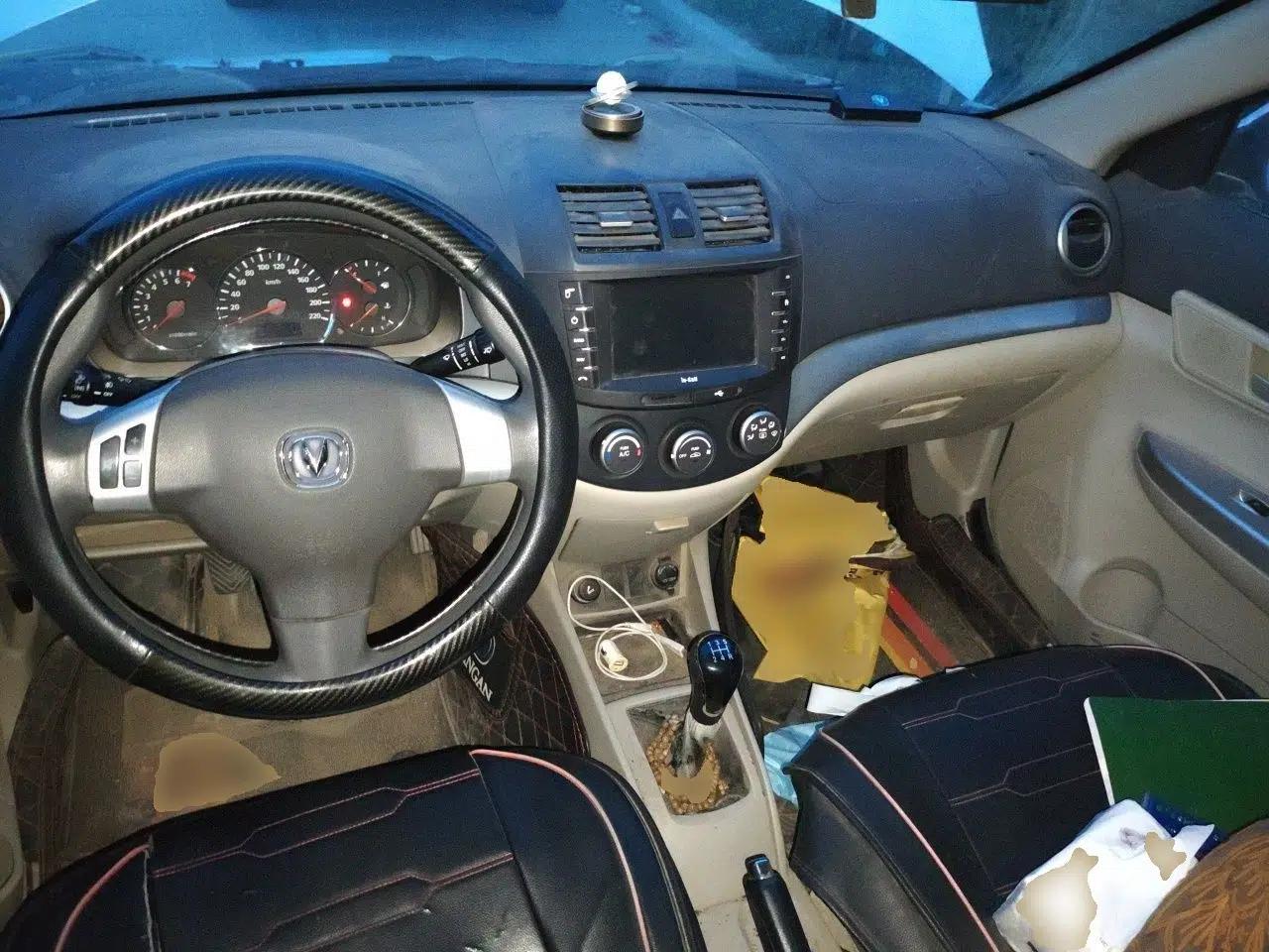 CHANGAN Alsvin V5 2012 1.5L Manual Dream Edition — миниатюра 10