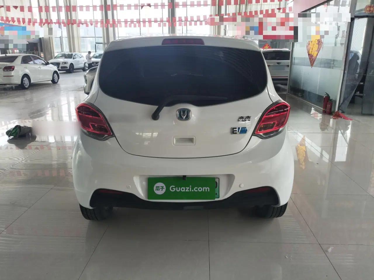 CHANGAN Benni EV 2018 EV260 Fashion Edition — миниатюра 6