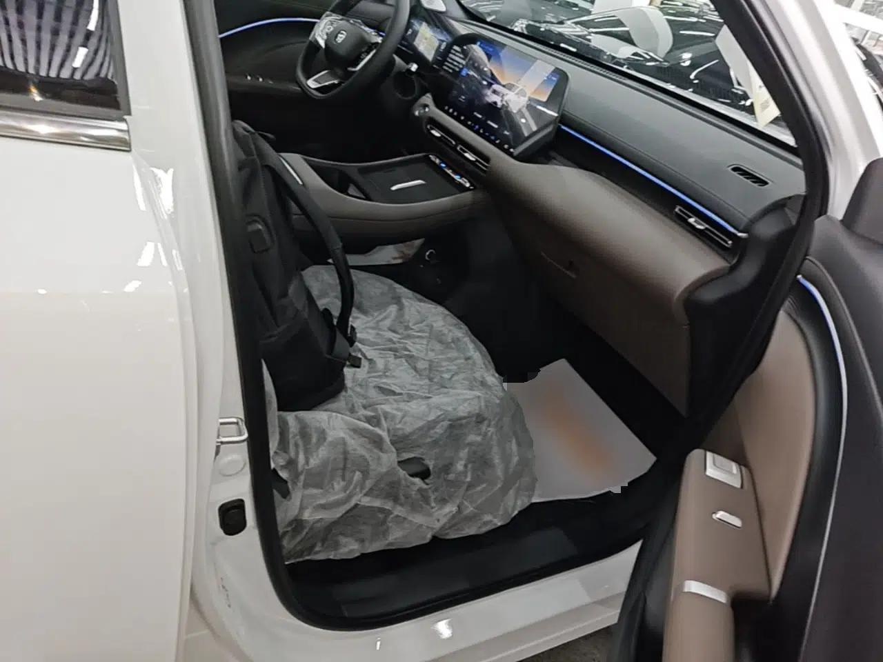 CHANGAN CS55PLUS PHEV 2026 Model, Smart New Blue Whale 125km Zhiyue Version — миниатюра 23