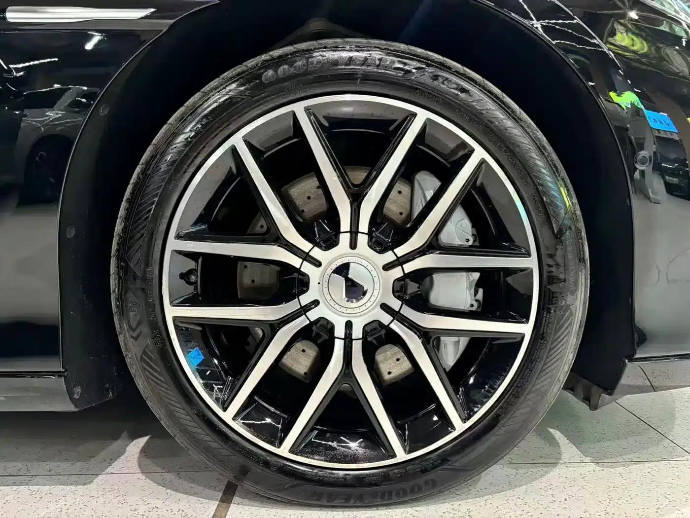 Denza Z9 2024 Model 1100km AWD Max Edition — миниатюра 24