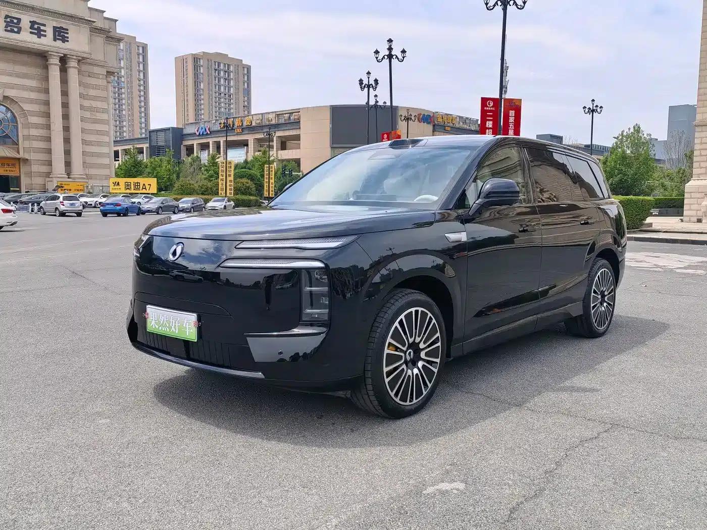 Denza N8L 2025 Flagship Edition — миниатюра 1