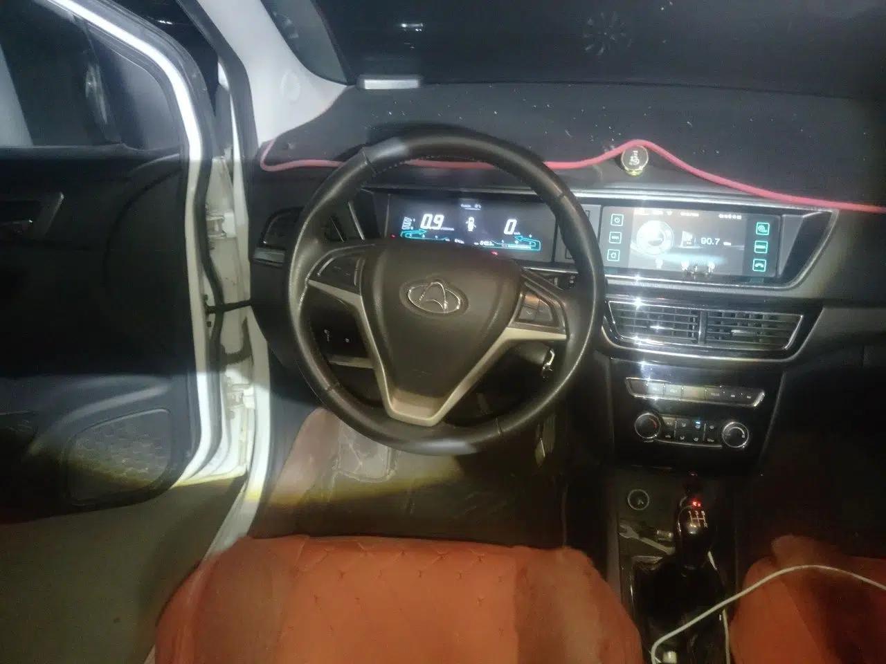 CHANGAN KAICHENG Oushang A600 2016 1.5L Manual Luxury 7-Seater — миниатюра 11