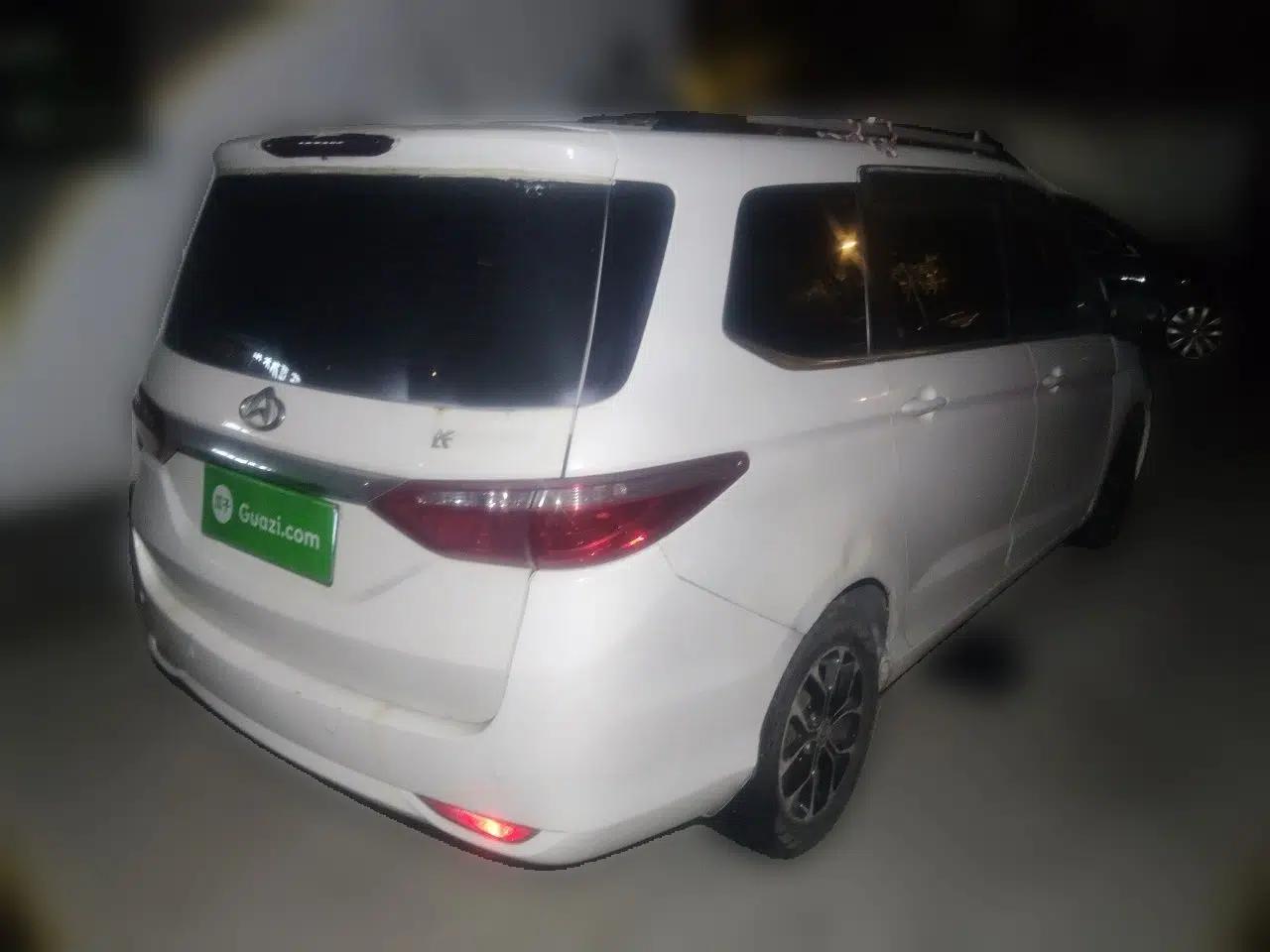 CHANGAN KAICHENG Oushang A600 2016 1.5L Manual Luxury 7-Seater — миниатюра 6
