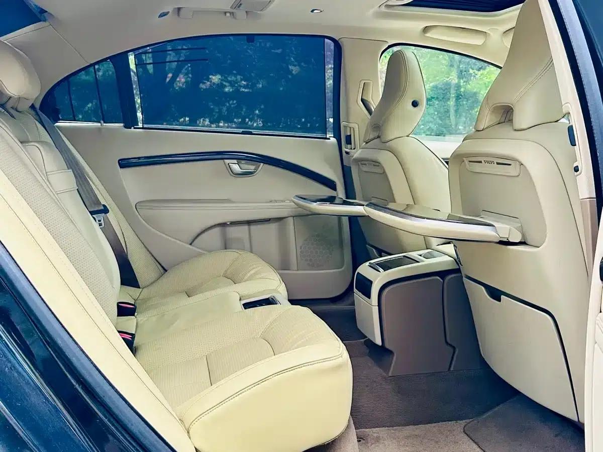 2014 Volvo S80L 2.0T T5 Inscription Executive Edition — миниатюра 11