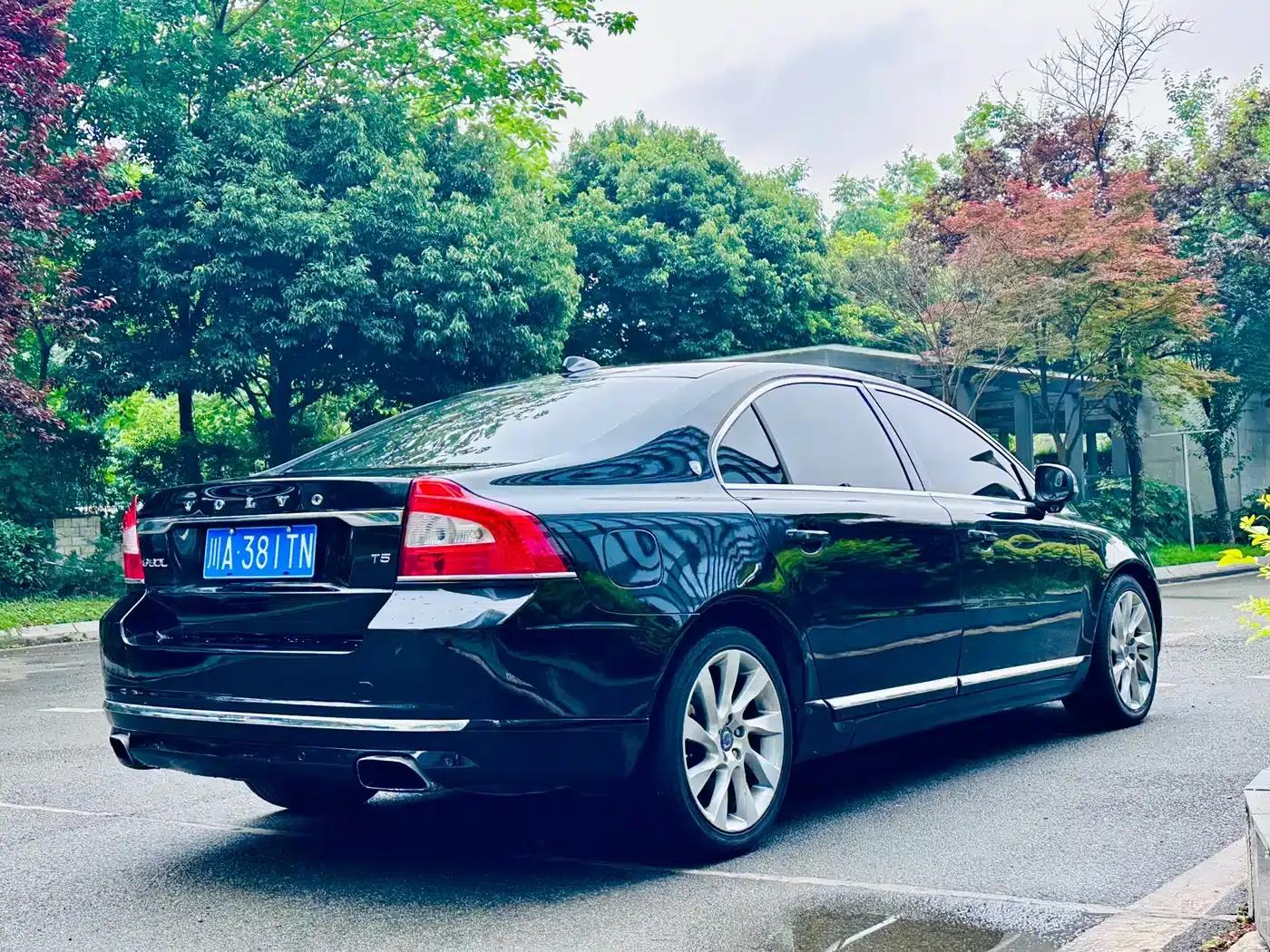 2014 Volvo S80L 2.0T T5 Inscription Executive Edition — миниатюра 6