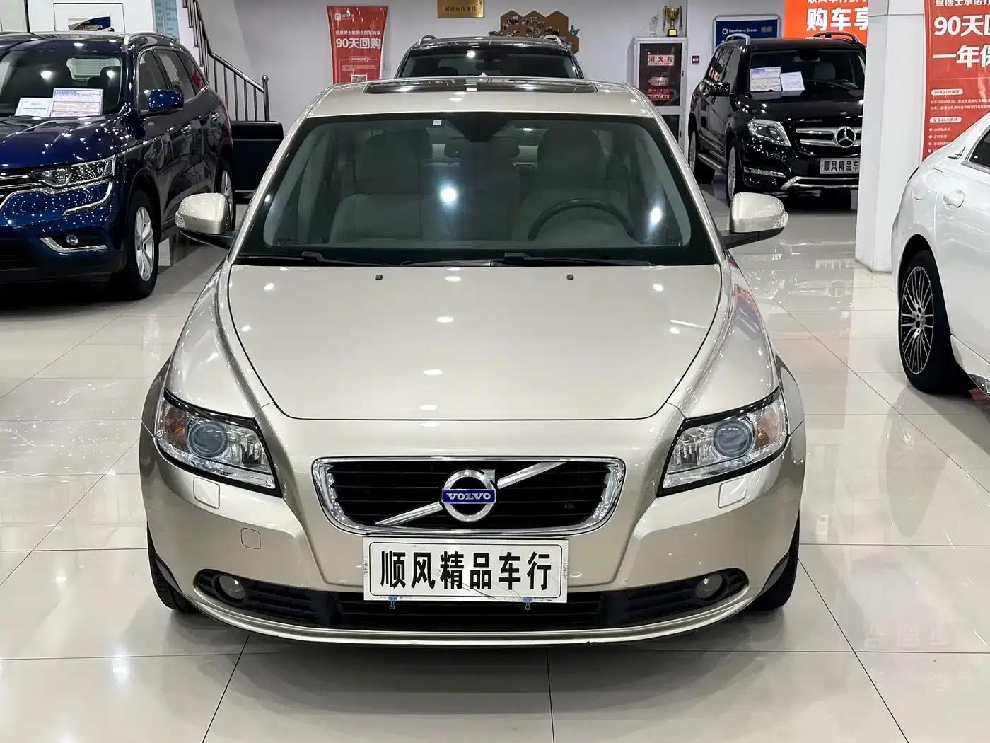 2011 Volvo S40 2.0L Automatic Smart Edition — миниатюра 24