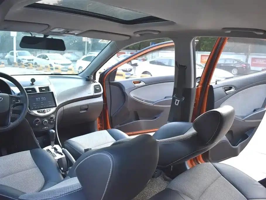 Ruiyi 2014 1.4L Automatic GLX — миниатюра 13