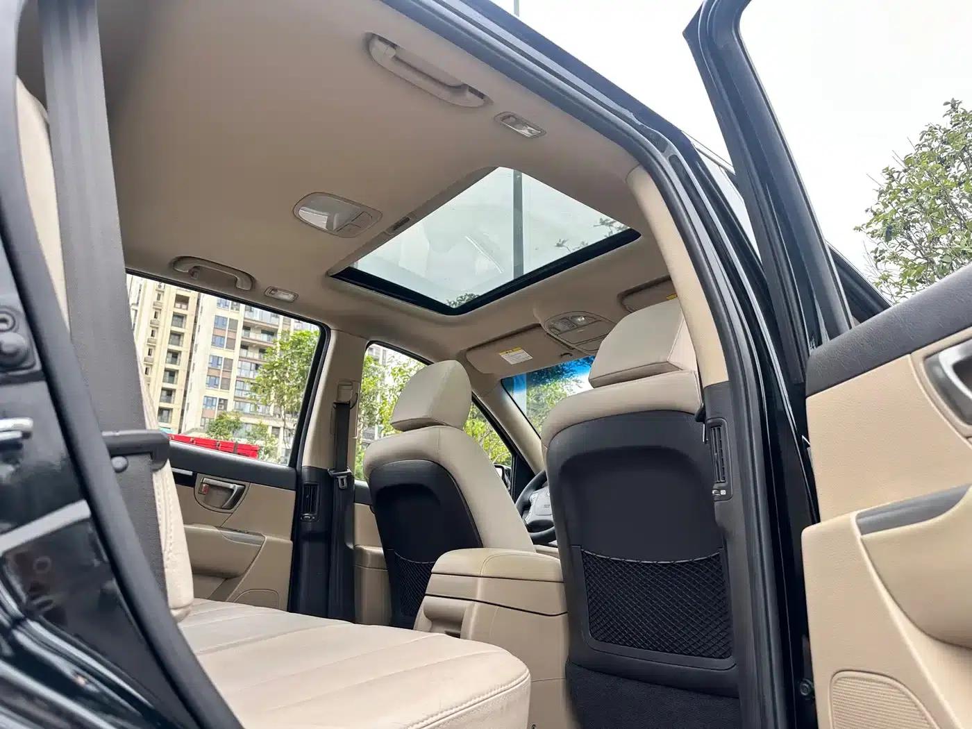 Santa Fe Classic 2010 2.4 Comfort Edition 7-Seat 4WD — миниатюра 26