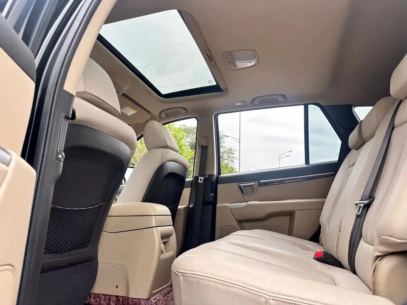 Santa Fe Classic 2010 2.4 Comfort Edition 7-Seat 4WD — миниатюра 33