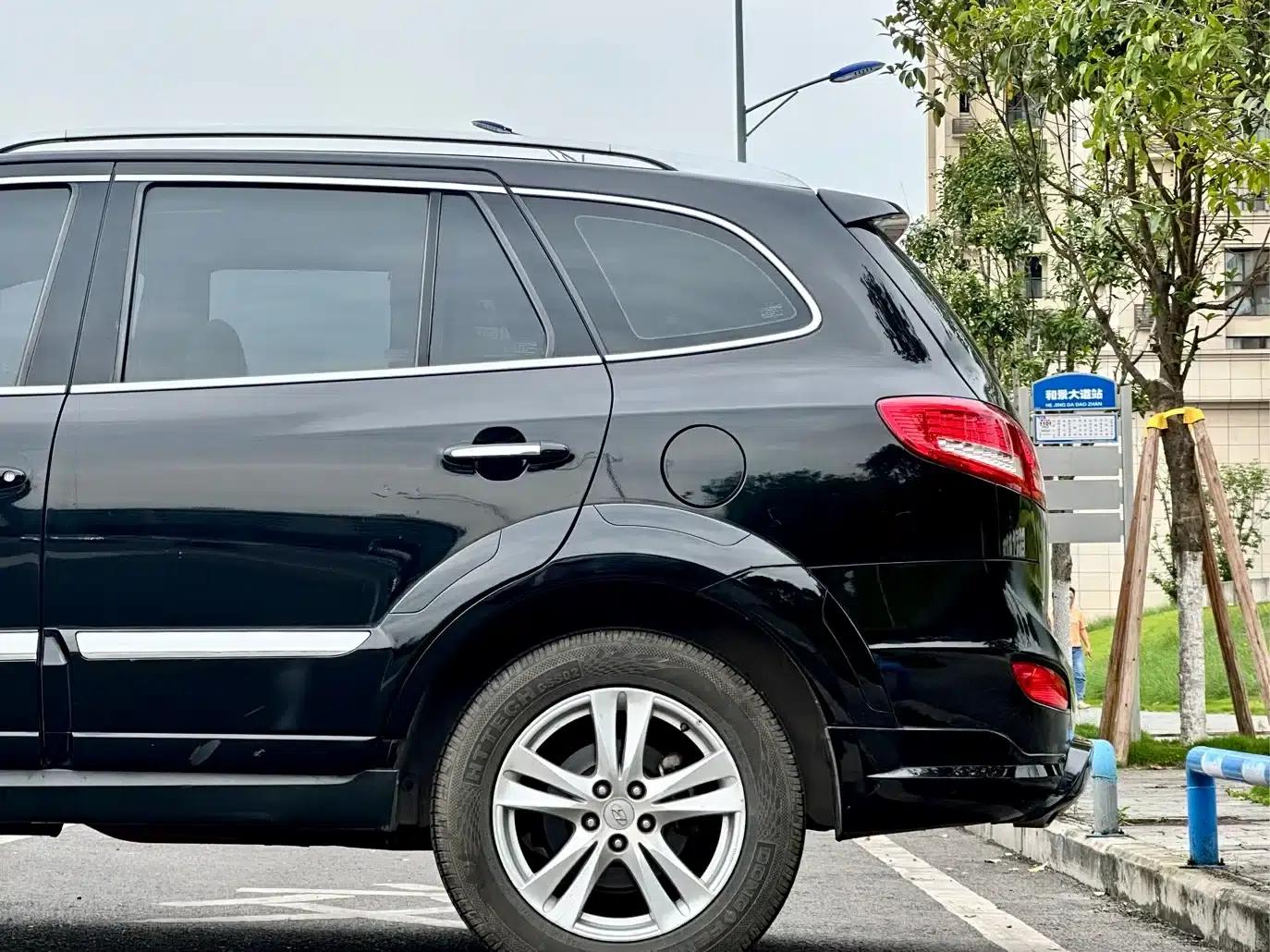 Santa Fe Classic 2010 2.4 Comfort Edition 7-Seat 4WD — миниатюра 9