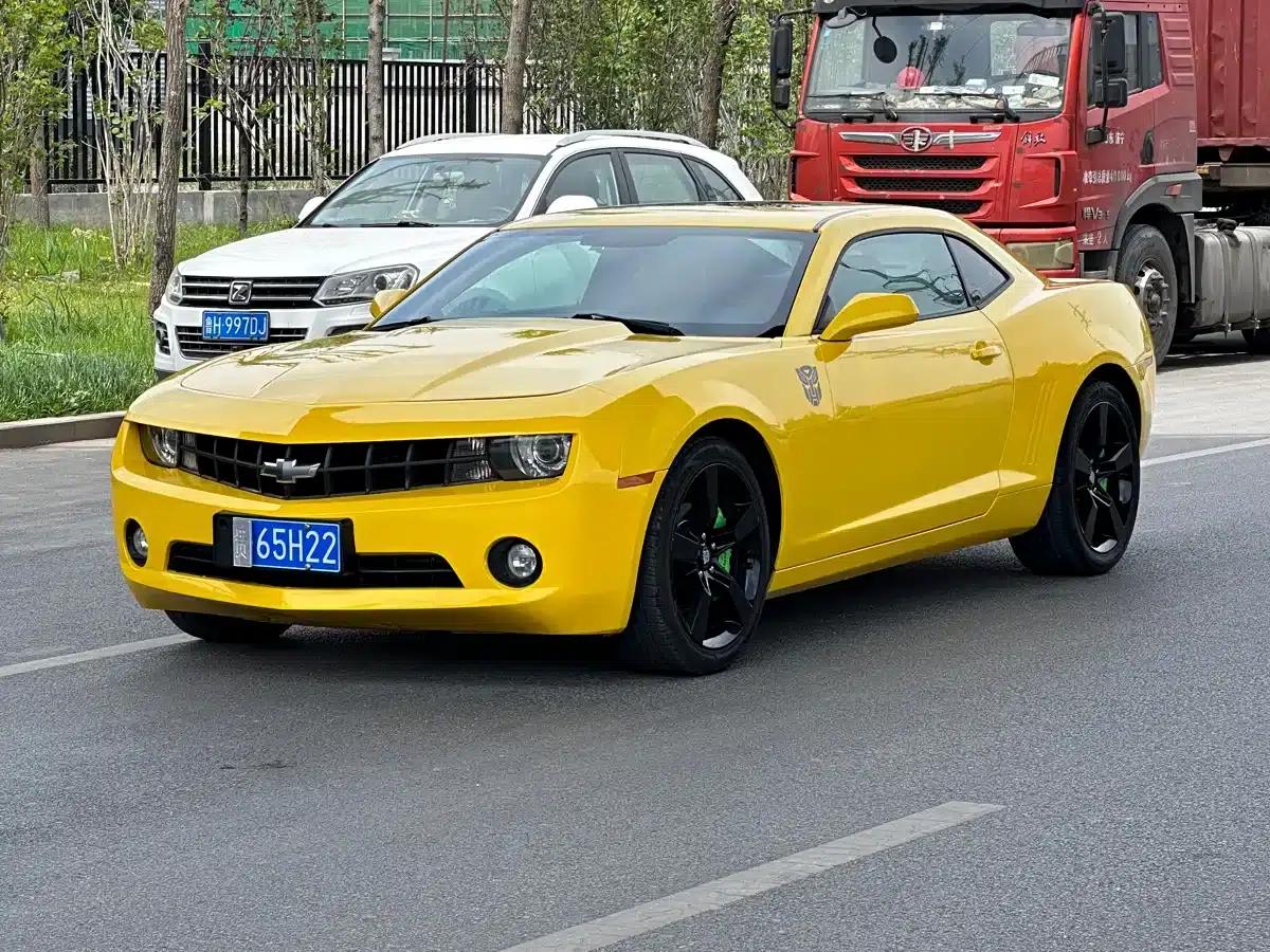 2012 Camaro 3.6L Transformers Limited Edition — миниатюра 1