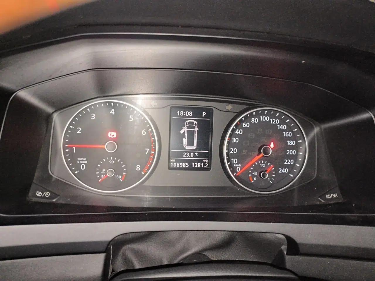 Volkswagen Caravelle 2016 2.0 TSI Four-Wheel Drive Comfort Edition 8 Seats — миниатюра 12