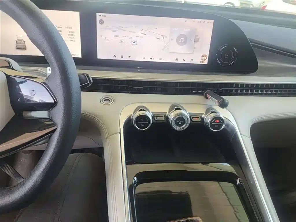 Exeed Yaoguang 2023 400T 4WD Luxury Edition — миниатюра 13