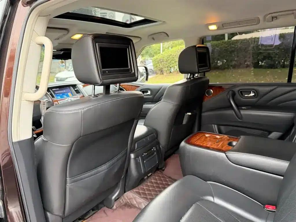 Infiniti QX80 2016 5.6L 4WD — миниатюра 9