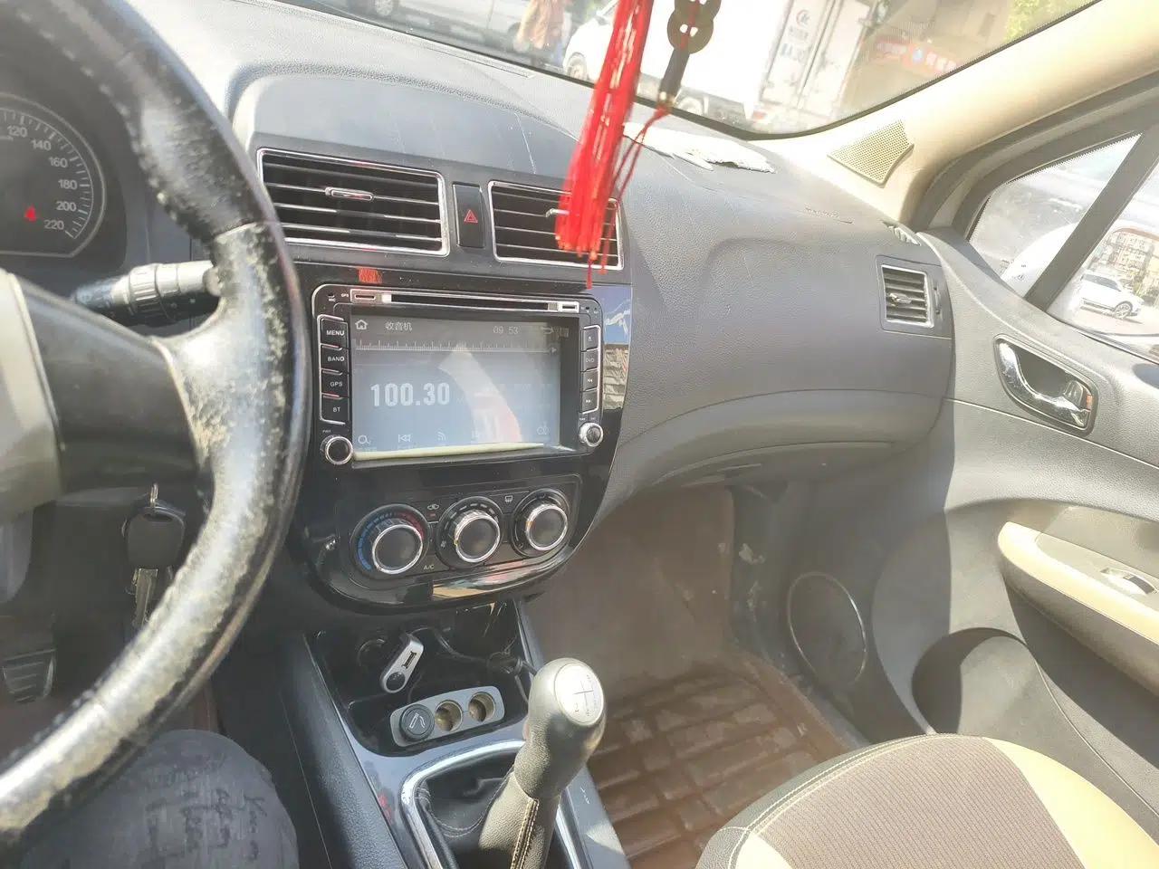 FORTHING Joyear X3 2014 1.5L Luxury Model — миниатюра 14