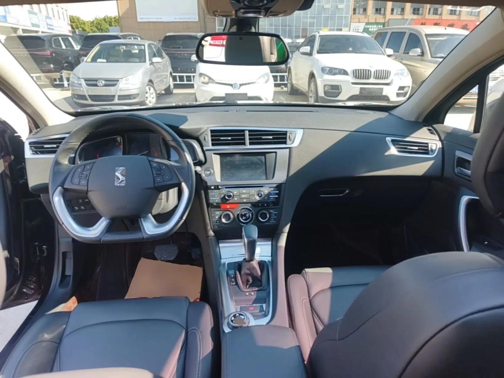 DS 6 2016 1.6T Luxury Edition THP160 — миниатюра 13