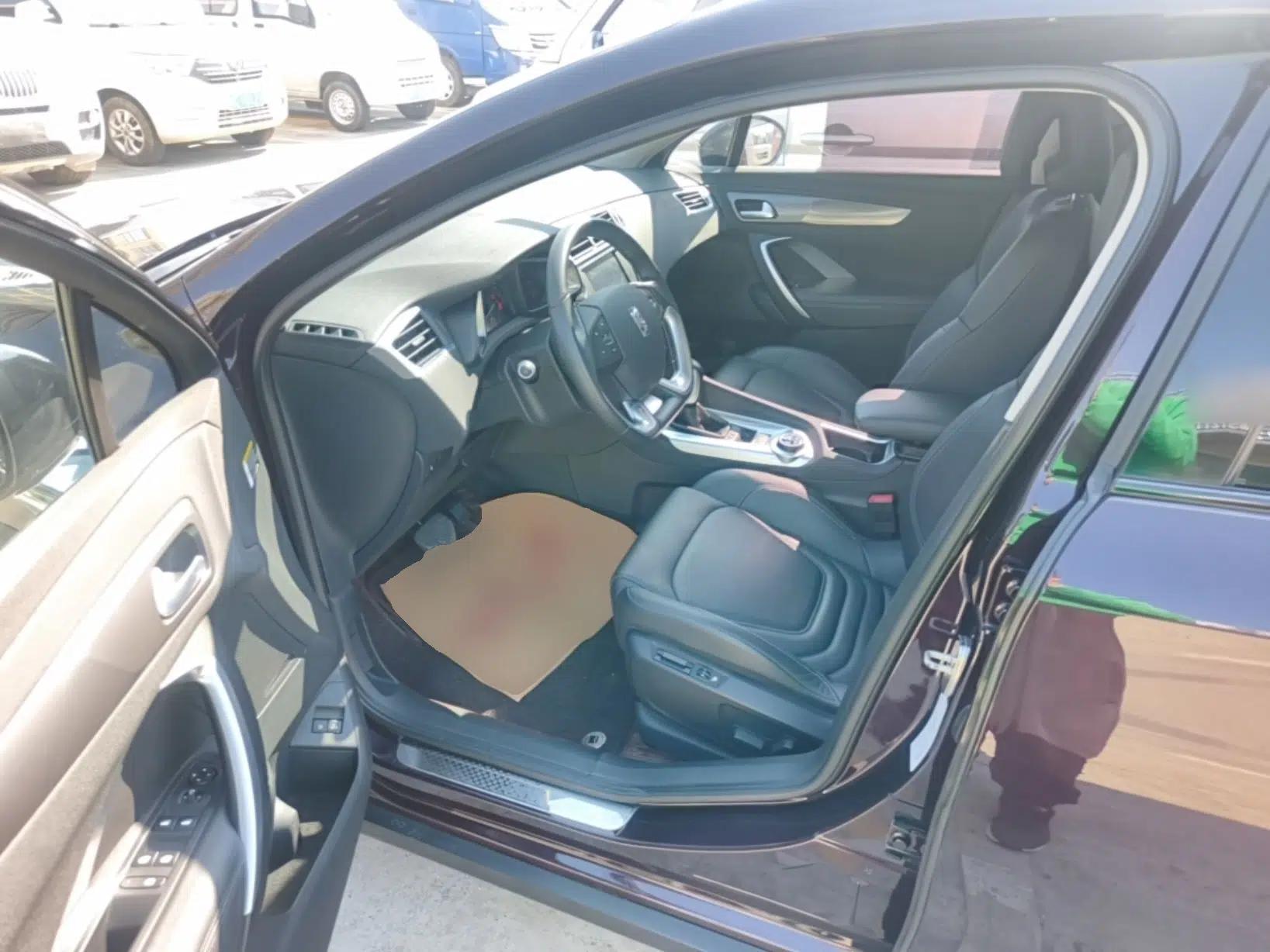 DS 6 2016 1.6T Luxury Edition THP160 — миниатюра 19