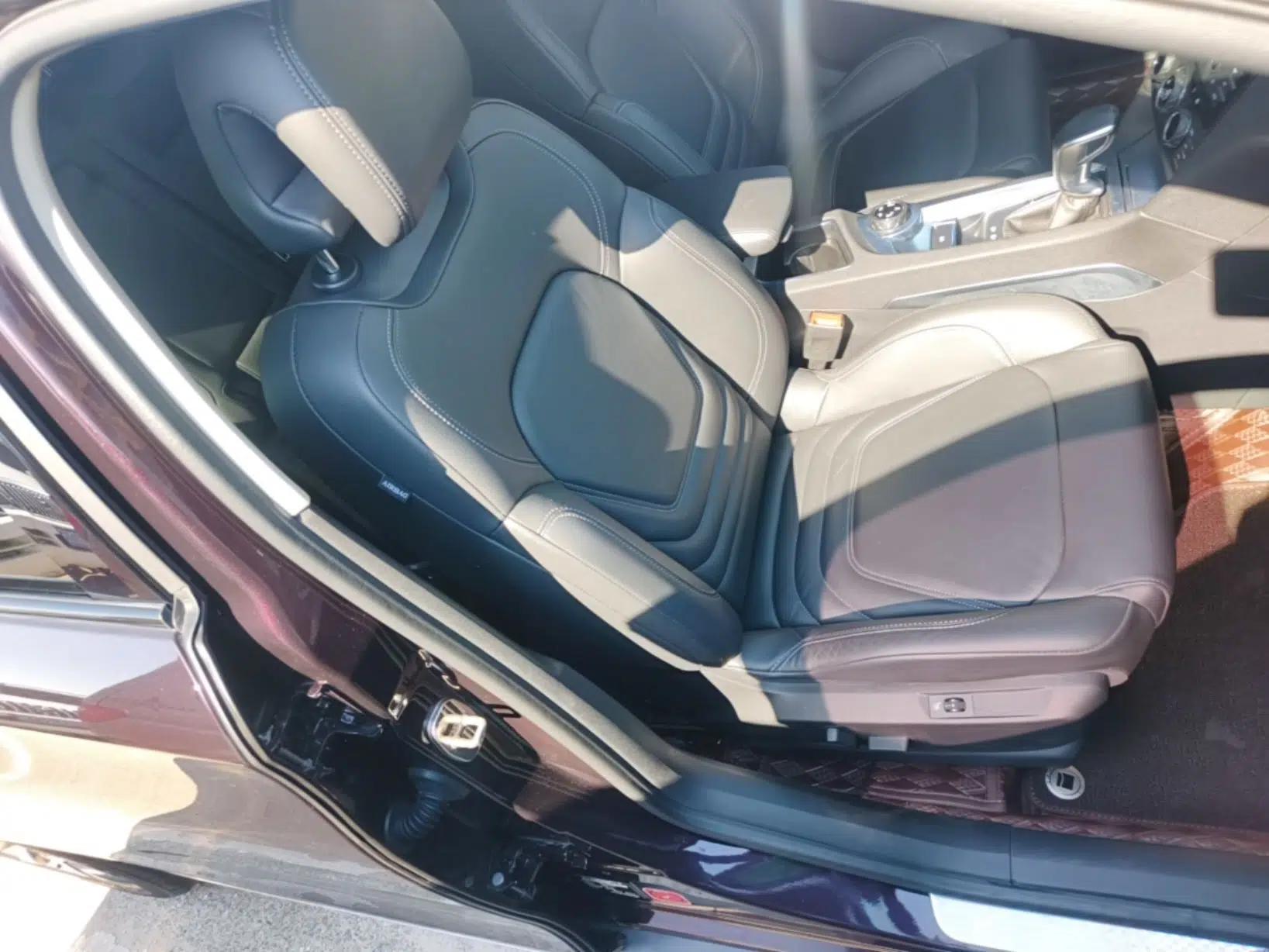 DS 6 2016 1.6T Luxury Edition THP160 — миниатюра 23