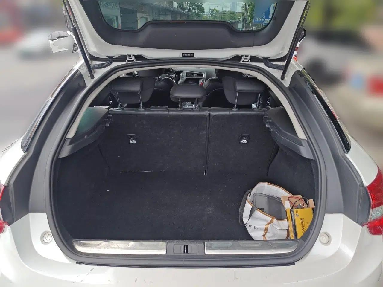 DS 5 2014 1.6T Luxury Edition THP160 — миниатюра 20