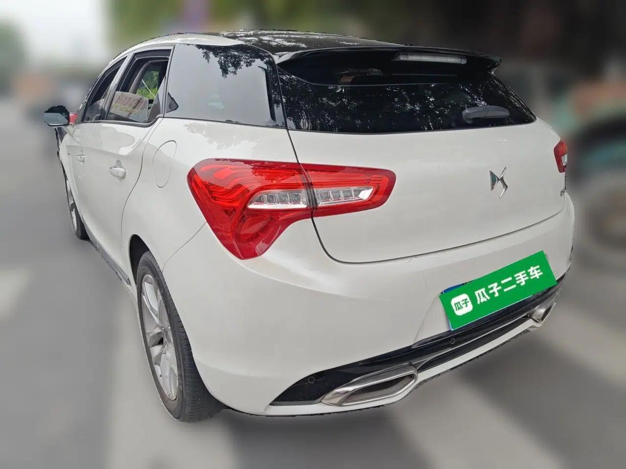 DS 5 2014 1.6T Luxury Edition THP160 — миниатюра 4