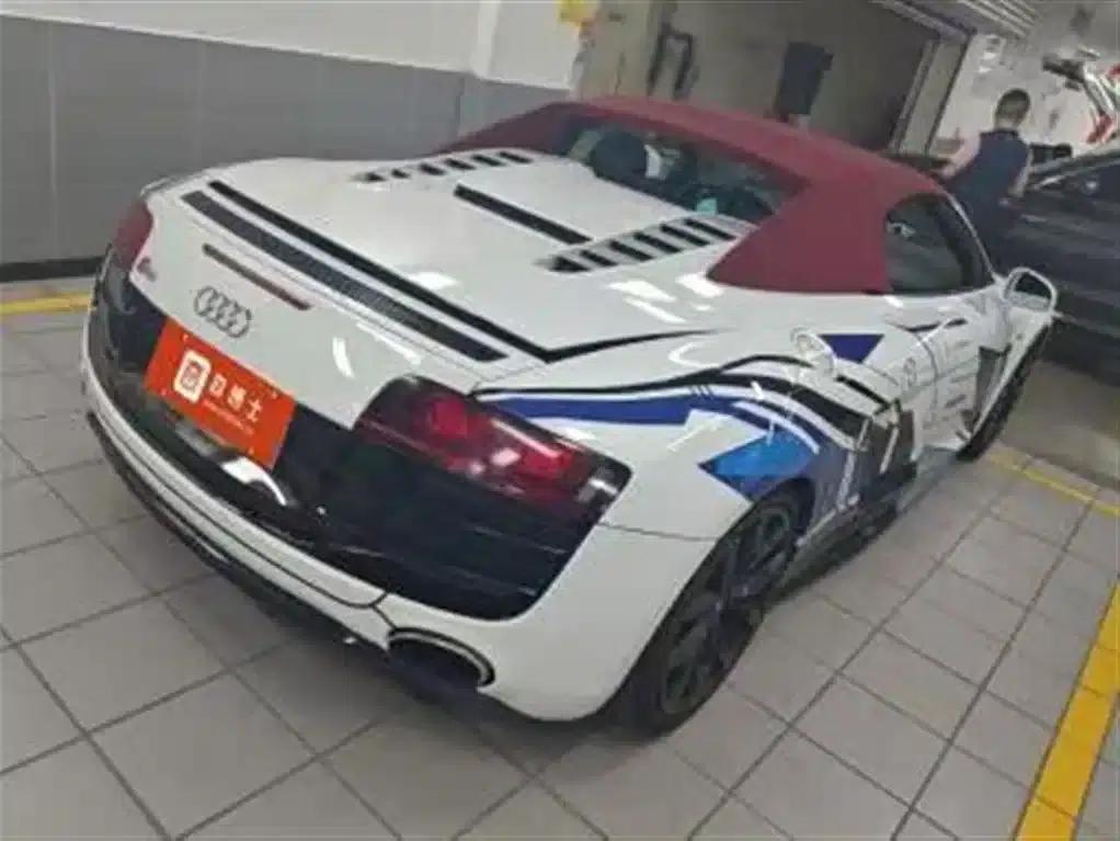 2011 Audi R8 Spyder 5.2 FSI quattro — миниатюра 2