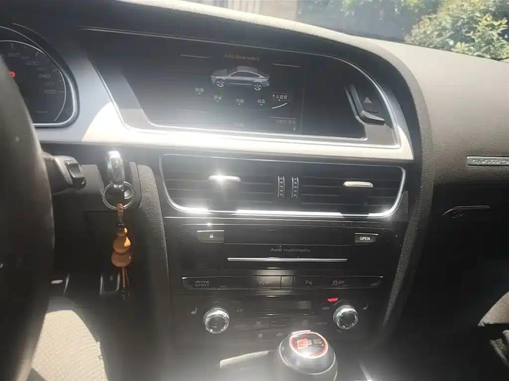 2016 Audi S5 3.0T Sportback — миниатюра 13