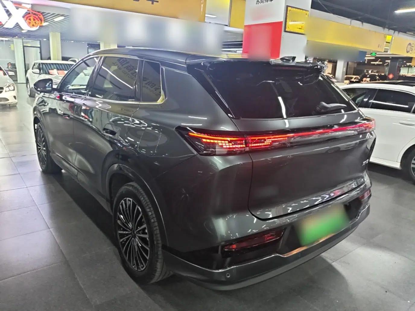 Dongfeng Aeolus L8 2025 Model 185KM Dream Edition — миниатюра 4
