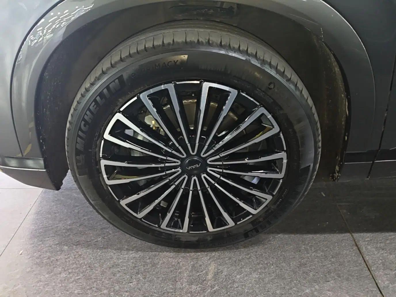 Dongfeng Aeolus L8 2025 Model 185KM Dream Edition — миниатюра 8