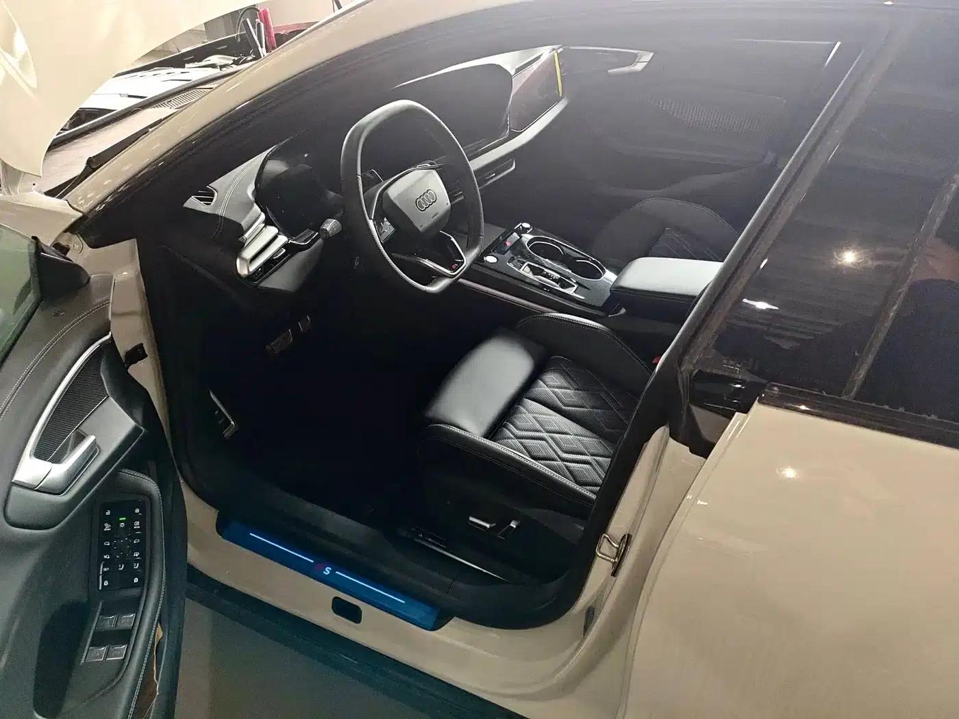 Audi A5L Sportback 2026 TFSI 150kW quattro Premium Model — миниатюра 2