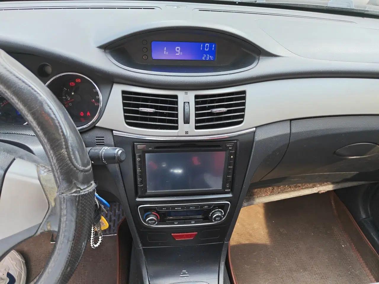 Dongfeng Aeolus H30 2011 CROSS 1.6L Manual Zunyi Model — миниатюра 14