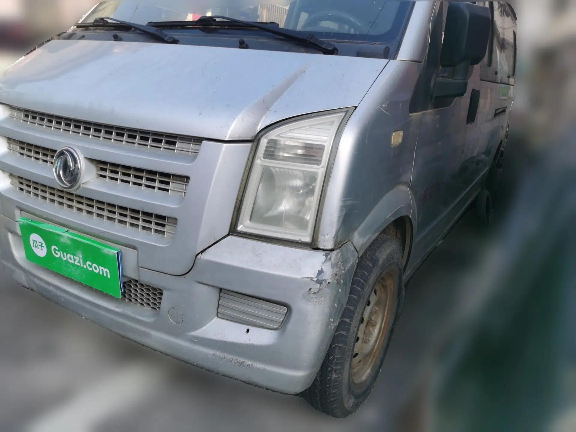 Dongfeng Xiaokang C36 2015 1.5L Base Version DK15-06 — миниатюра 1