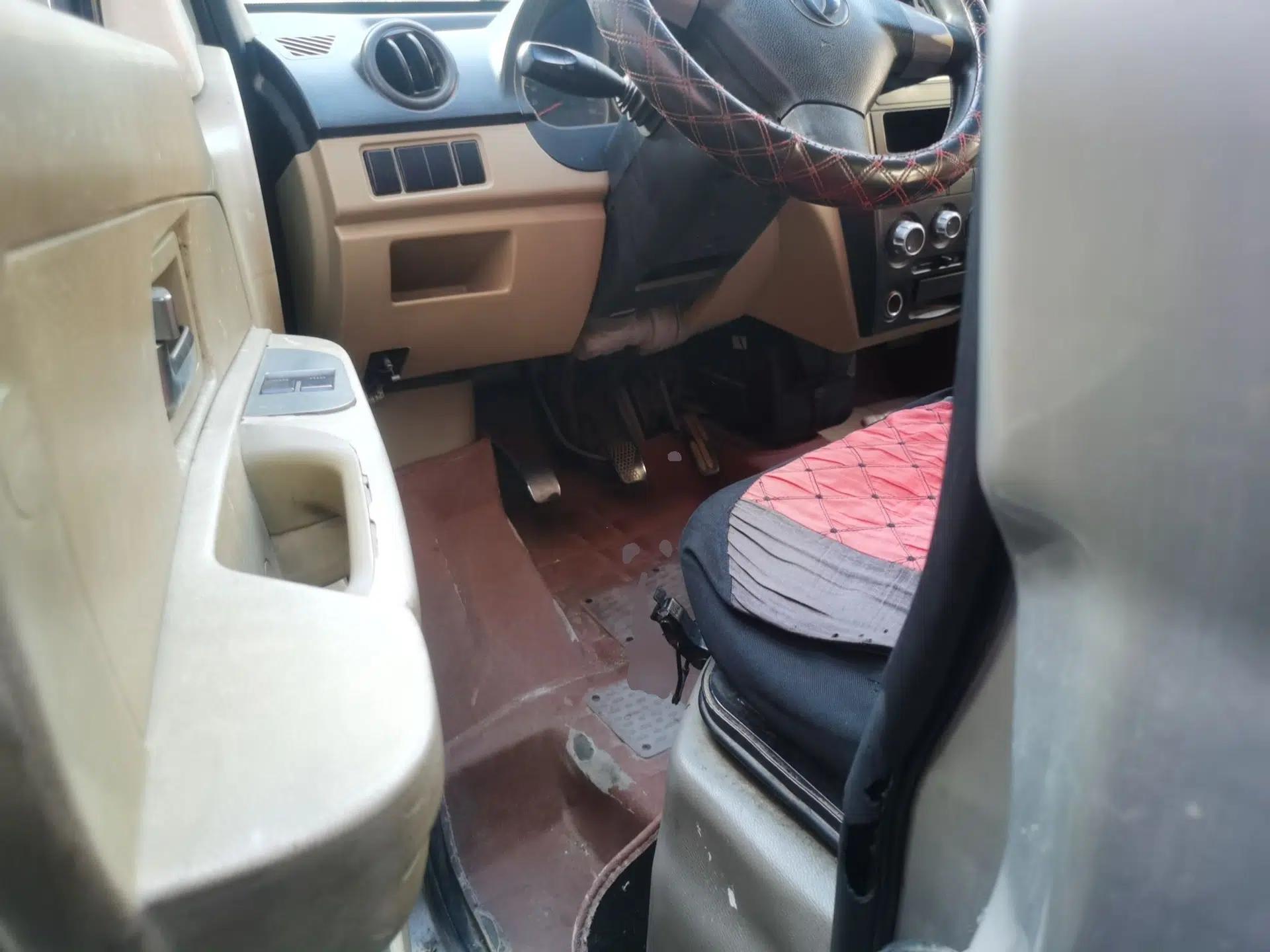 Dongfeng Xiaokang C36 2015 1.5L Base Version DK15-06 — миниатюра 17