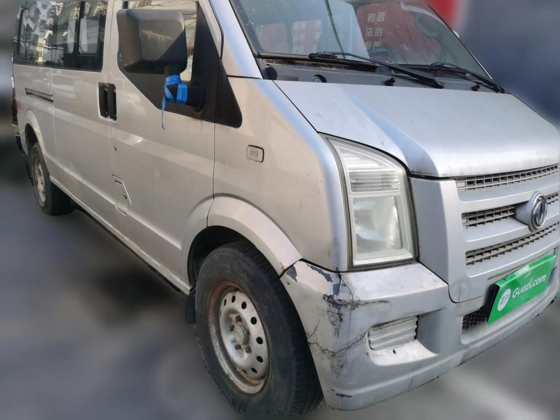 Dongfeng Xiaokang C36 2015 1.5L Base Version DK15-06 — миниатюра 3