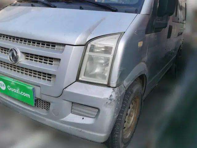 Dongfeng Xiaokang C36 2015 1.5L Base Version DK15-06