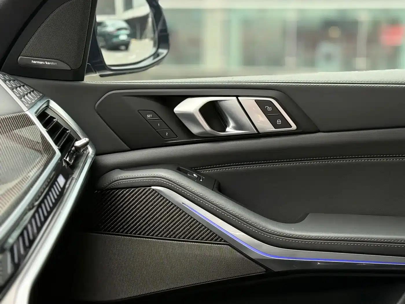 2023 BMW X5 M Competition — миниатюра 12