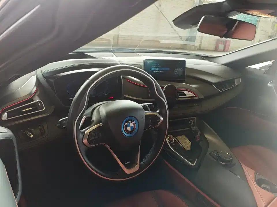 BMW i8 2019 Convertible — миниатюра 3