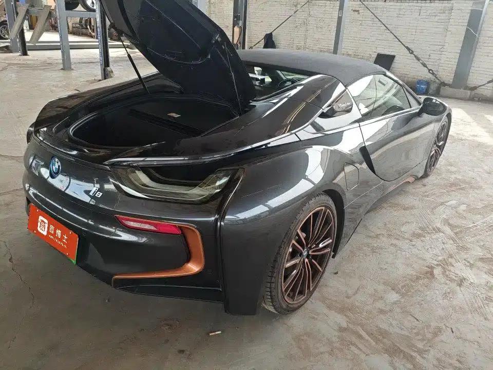 BMW i8 2019 Convertible — миниатюра 7