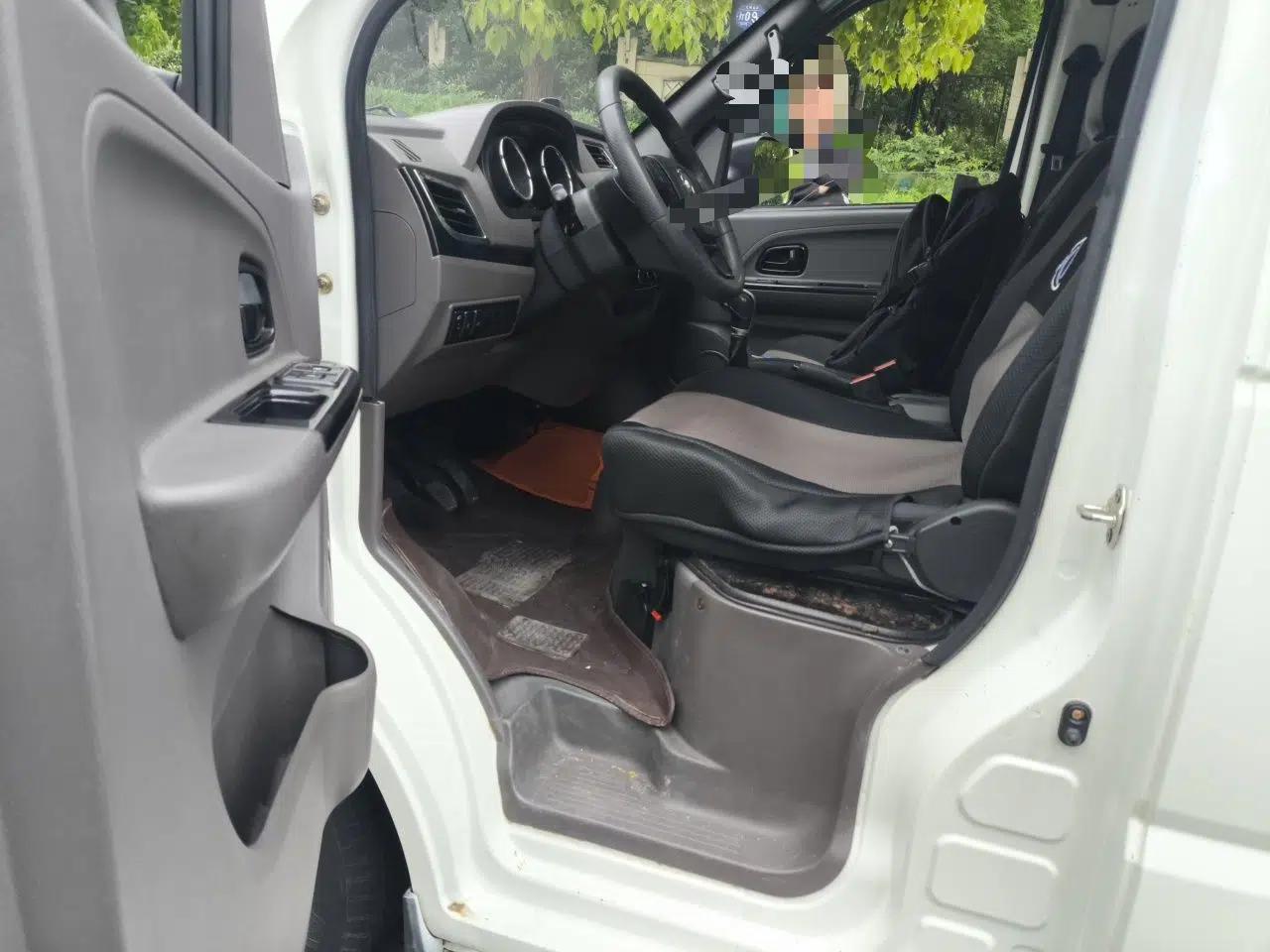 Dongfeng Yufeng EM26  — миниатюра 17