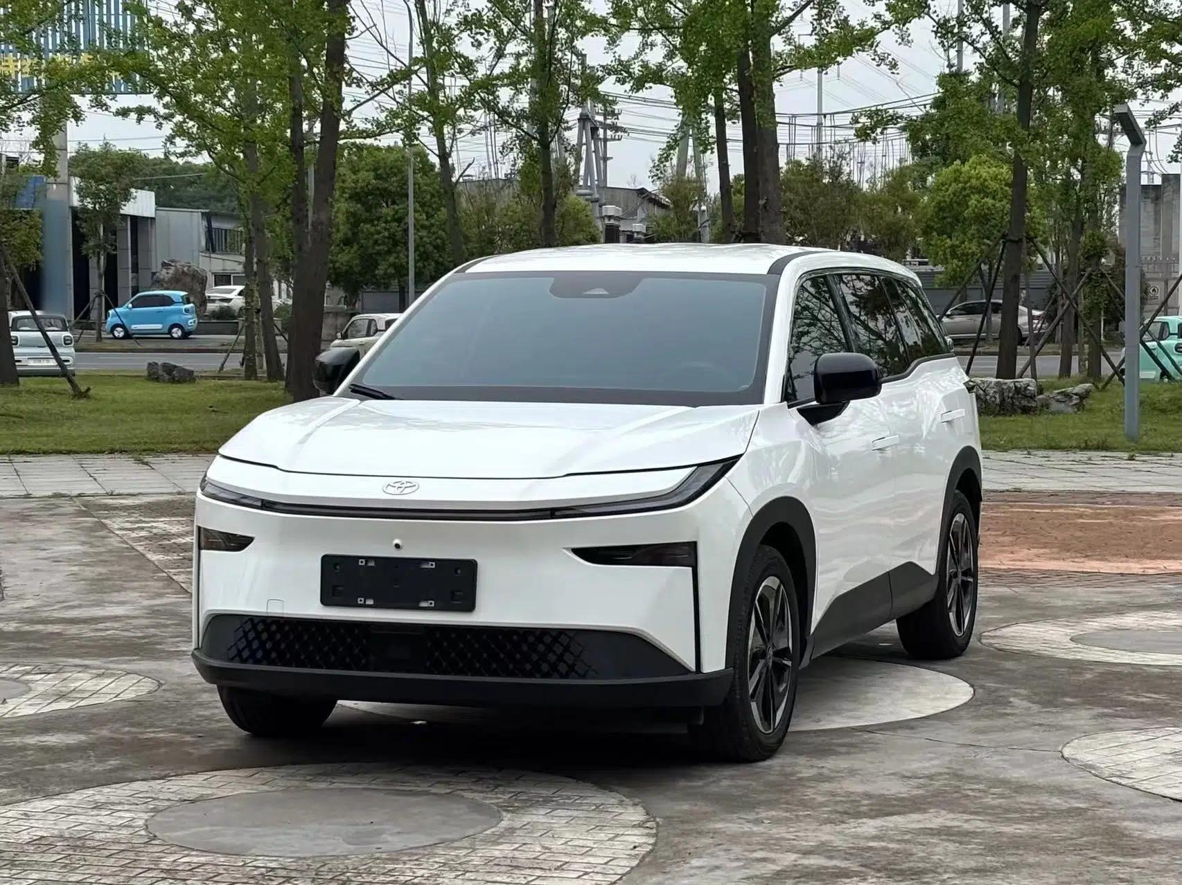 Toyota BZ 3X 2025 520 Pro — миниатюра 1