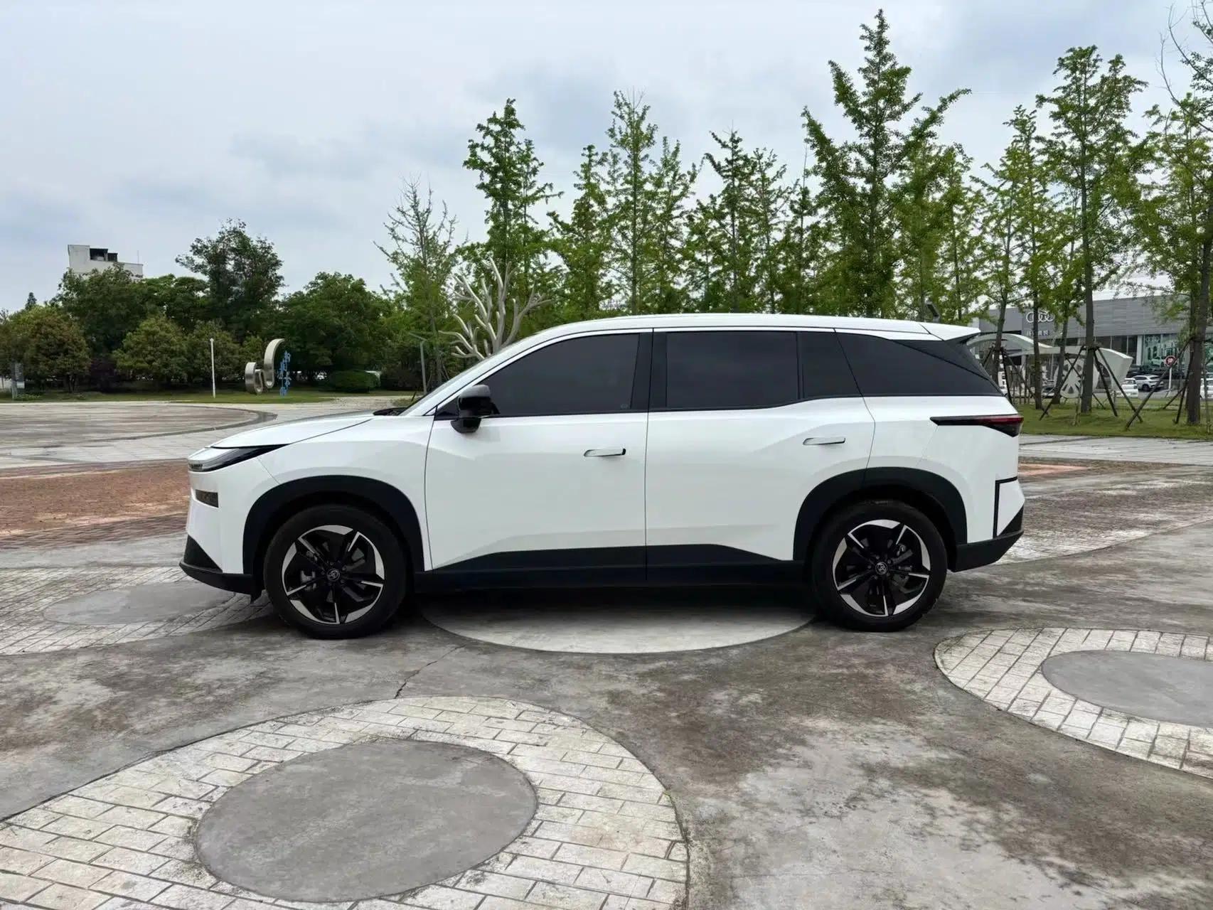 Toyota BZ 3X 2025 520 Pro — миниатюра 13