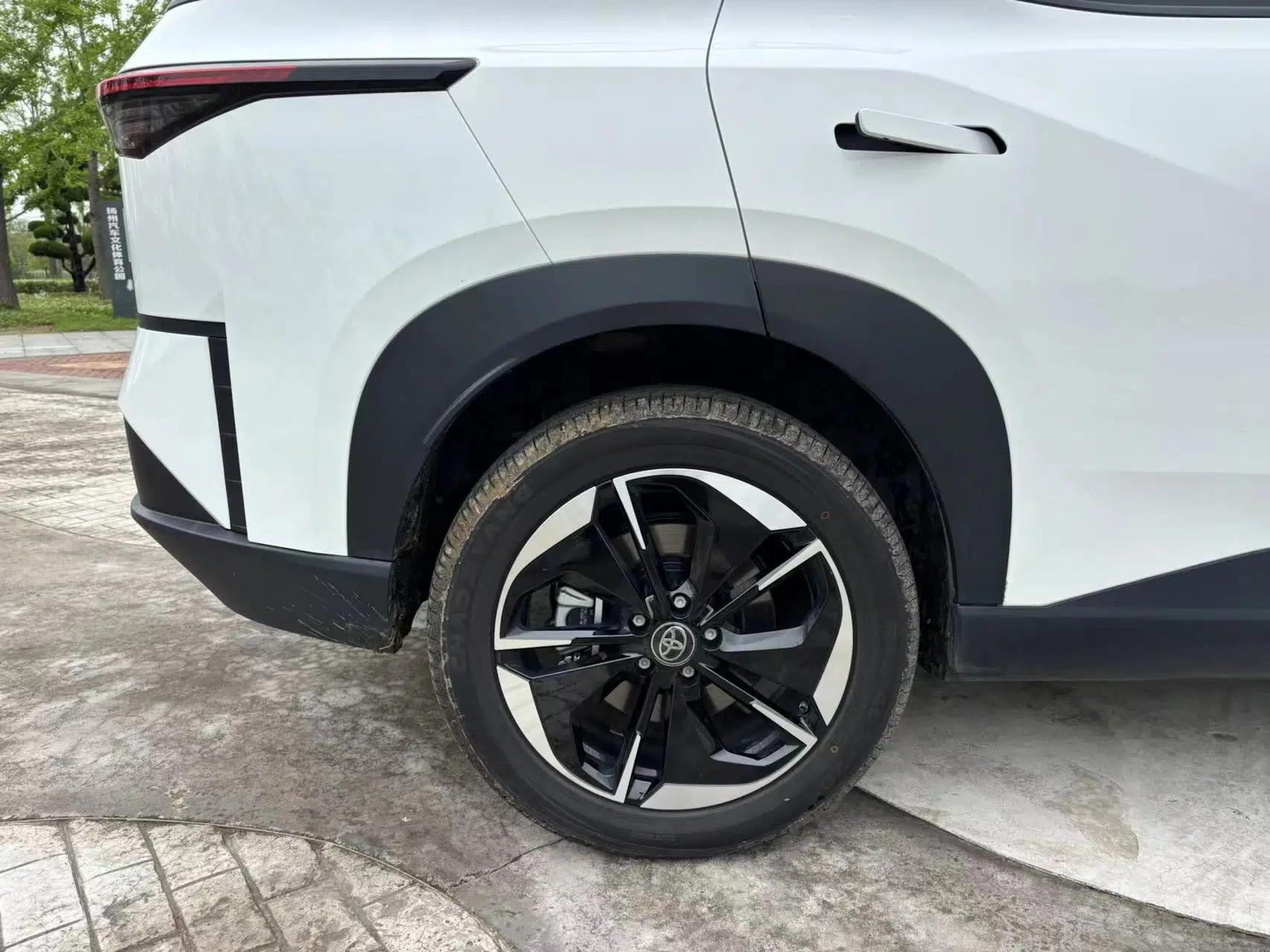 Toyota BZ 3X 2025 520 Pro — миниатюра 8